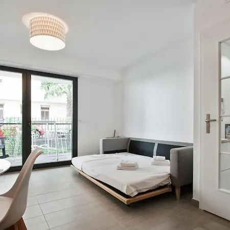 Le Bay Side Plein Coeur De Juan Les Pins En Bord De Mer, Pour Familles Ou Petits Groupes Lägenhet Antibes