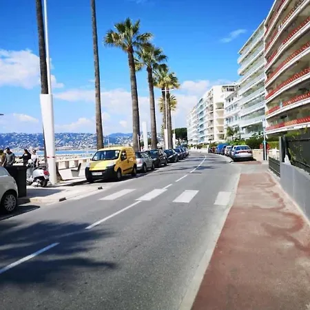 아파트 Le Bay Side Plein Coeur De Juan Les Pins En Bord De Mer, Pour Familles Ou Petits Groupes *